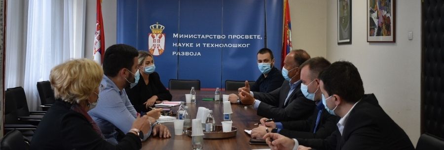 Министарство просвете, науке и технолошког развоја и СКОНУС апелују на представнике академске заједнице да поштује прописане епидемиолошке мере
