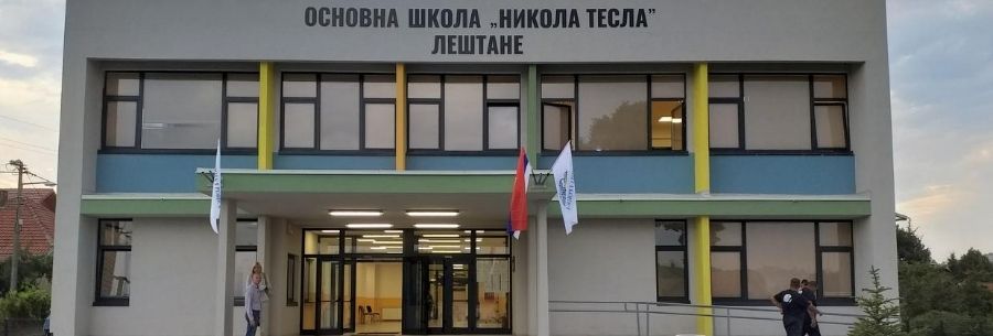 Почела нова школска година, у ђачким клупама око 66.000 првака