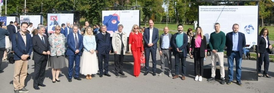 На Калемегдану отворена изложба посвећена пројектима из области вештачке интелигенције